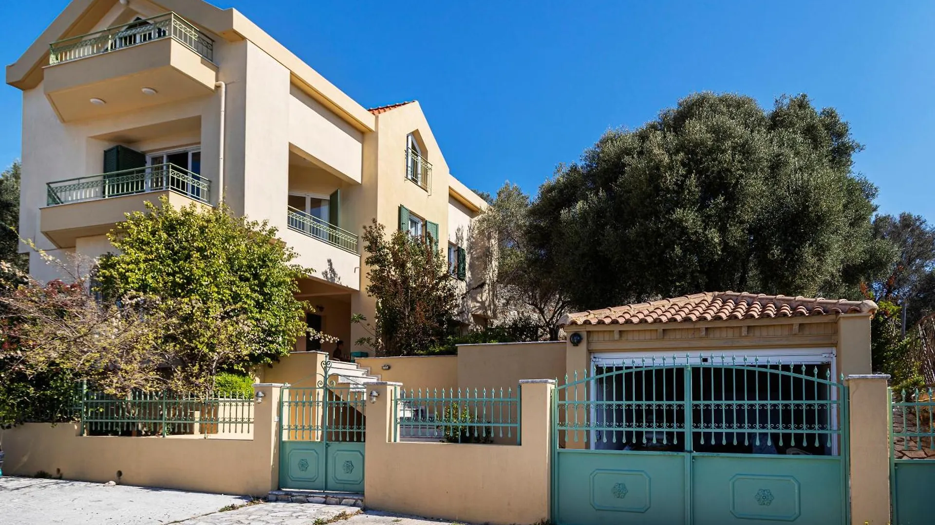 סבורונטה Natural Beauty Home 0*,  יוון